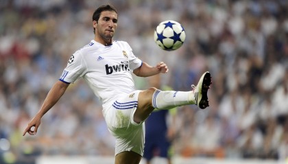 开云体育app下载-本土球员射门训练强度不足影响终结能力，职业球员射门训练