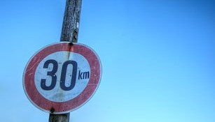 开云体育vip-基层足球场地不足制约发展速度，足球场地建设情况汇报材料