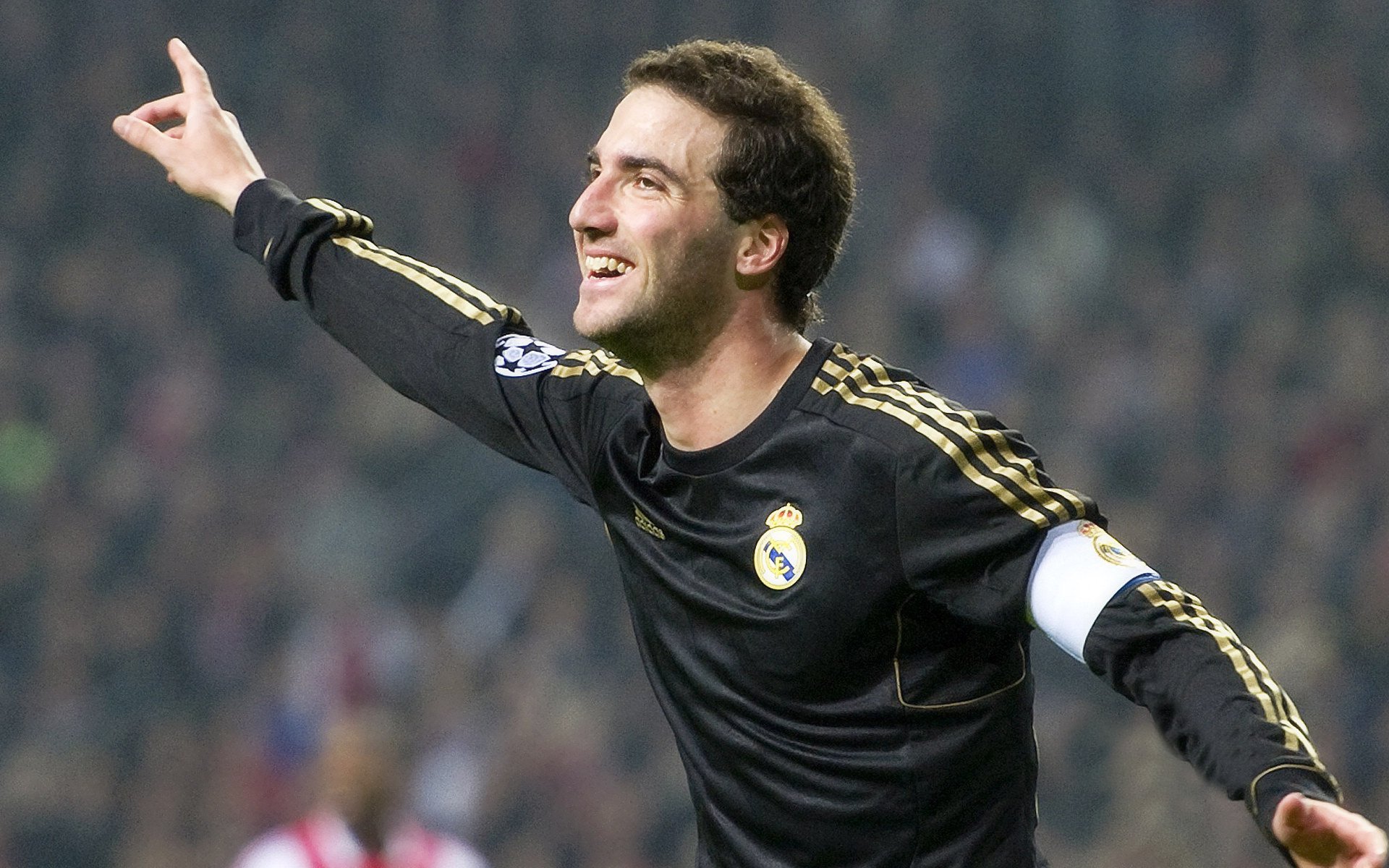 kaiyun登录入口-皇马疯狂签约西班牙新星，目标长远布局，皇马现役西班牙球员